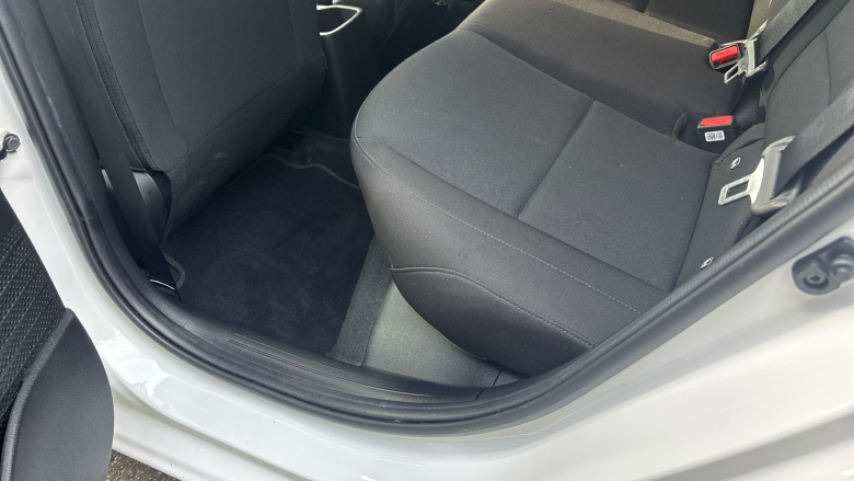 Hyundai i20 1.0T GDi Advance 5dr Petrol Hatchback